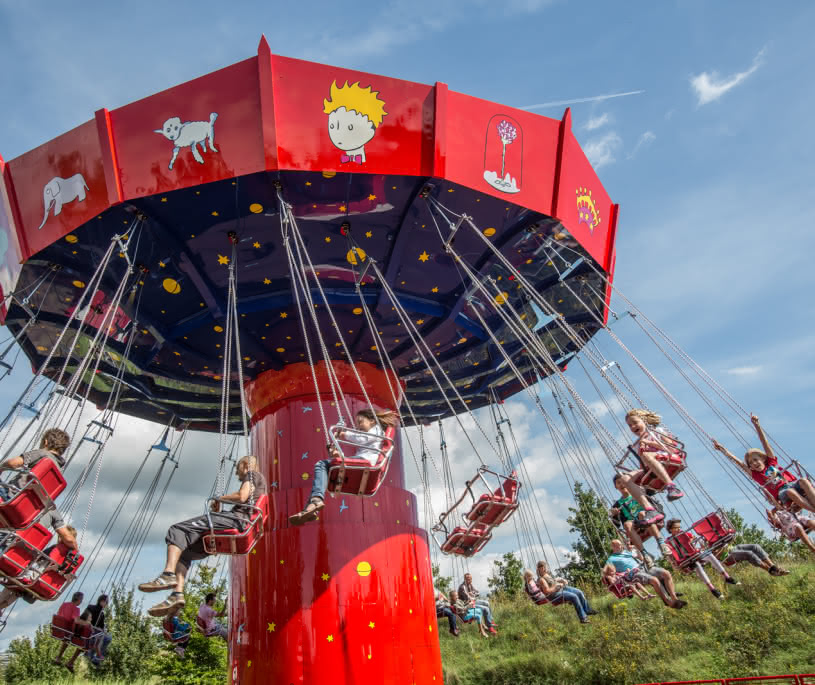 Chaises volantes - Parc du Petit Prince